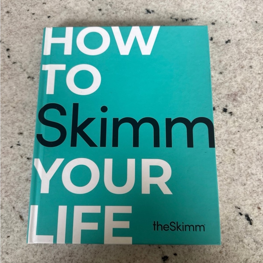 TheSkimm 'How to Skimm Your Life' Book